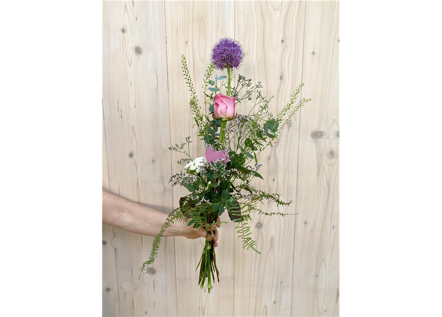 Blumenstrauß „Liebeszeichen“